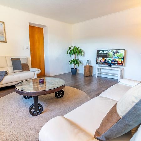 Charmantes Apartment Mit Grossem Garten .Kids4Free. Flims Zewnętrze zdjęcie